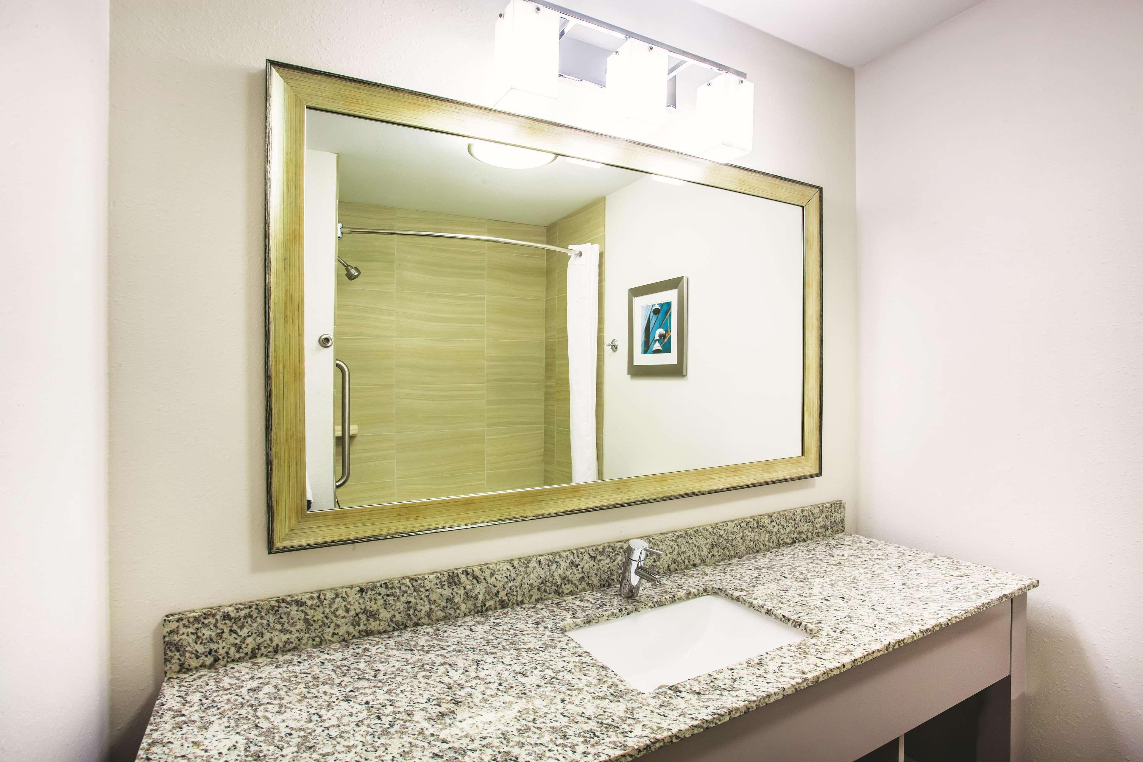 Hotel La Quinta By Wyndham St. Paul-Woodbury Extérieur photo