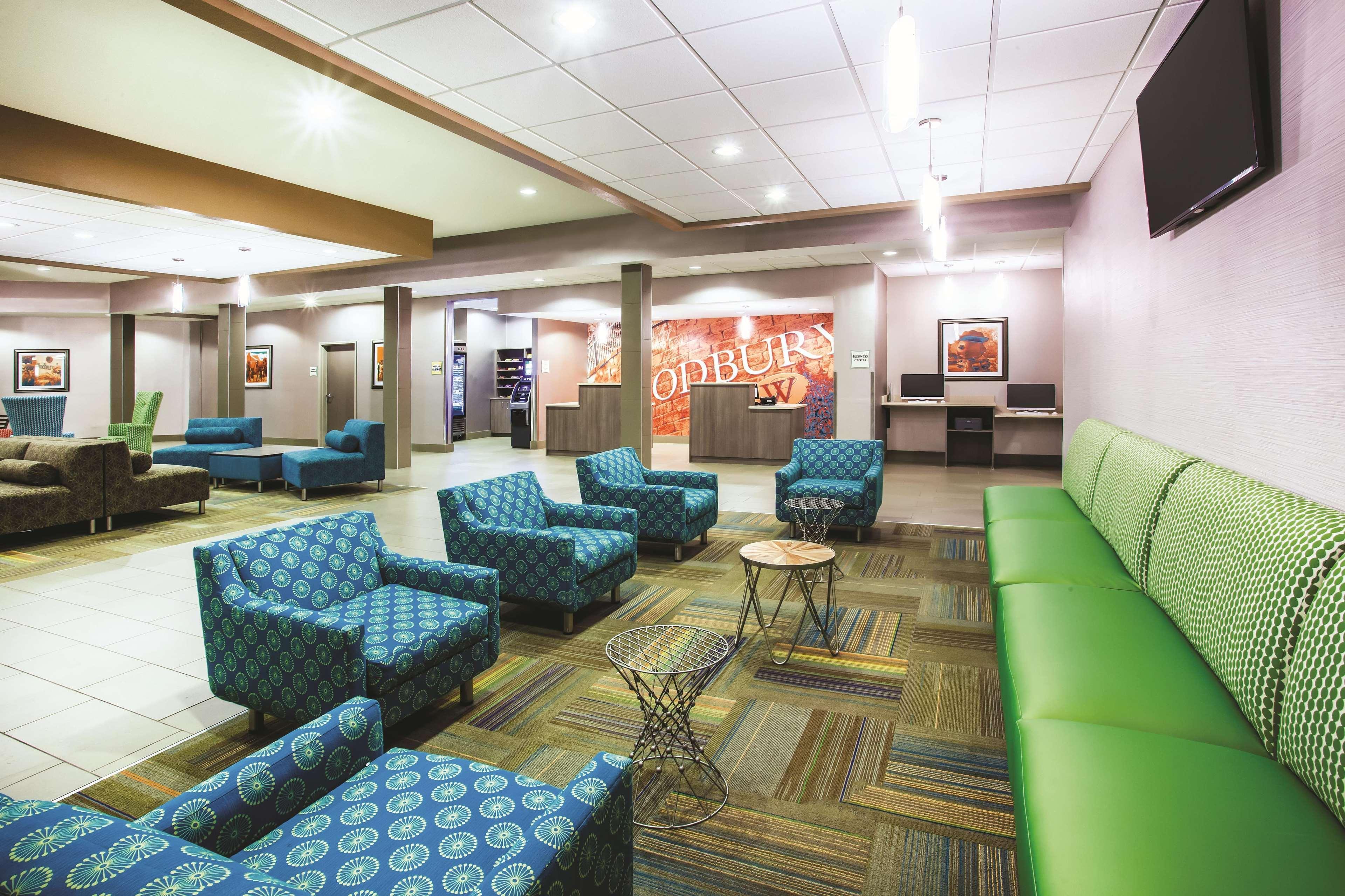 Hotel La Quinta By Wyndham St. Paul-Woodbury Extérieur photo